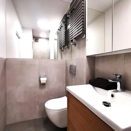 Haukego-bosaka Apartment~self Check-in 24h * Wrocław