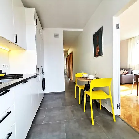 Haukego-bosaka Apartment~self Check-in 24h Wrocław